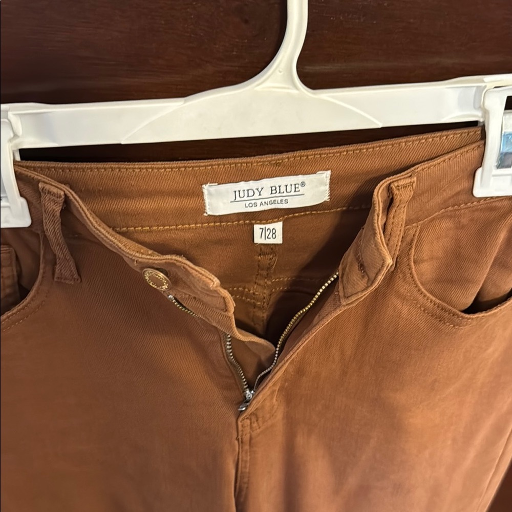 Judy Blue Women's Tan Jeans - Picture 2 of 4